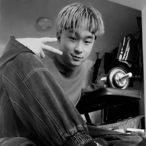 风华正茂的年级怪我不能给你富贵