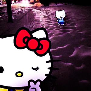 m011y (feat. rpg tayo)