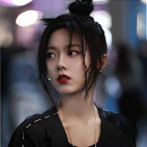 我想要天上的月亮和地上的霜（翻自盖君炎）