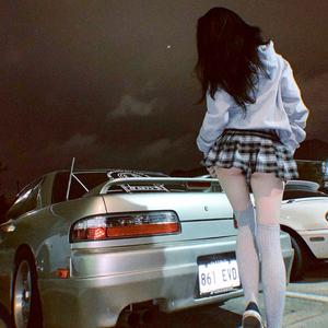 Tictok! (feat. Deekay)