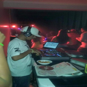 CARNA FUNK - Meme Carnaval 2023 Dj Maicon Dog