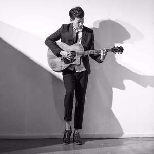 天在下雨 我在等你