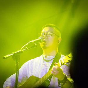 一起去飞