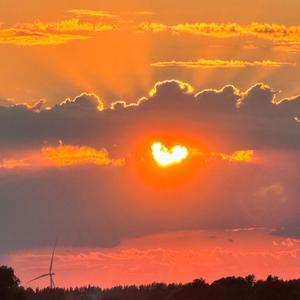 日落时的氛围 总是令人这么着迷