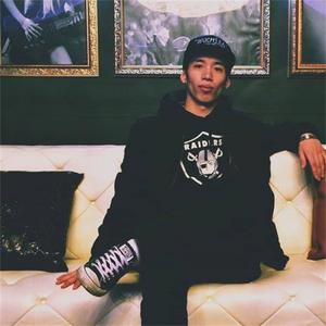 Stay Strong Feat. Juwon Talkbox