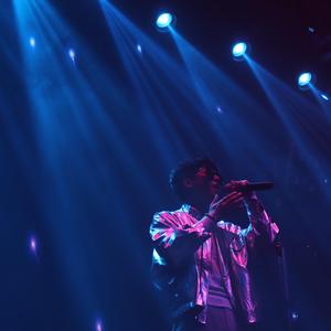 月牙湾（清新男生版）