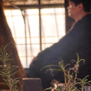 계속 머물러 주세요