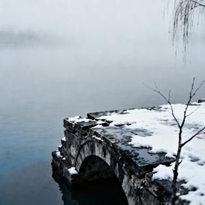 残雪空楼