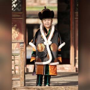 Тодхон зүүдний нутаг