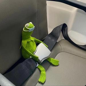 Where they att?? (feat. 1emeuve)