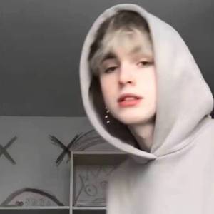 《傻瓜不准你难过》