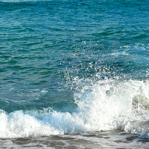 又冷又明亮 （prod.by Morrow x Lisure)