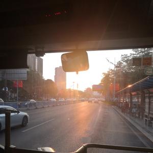 擦肩而过的幸福