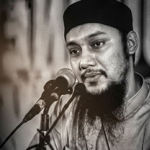 রিজিকের মালিক এক আল্লাহ্
