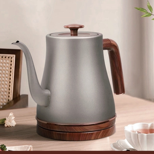 霓虹里的时空悖论