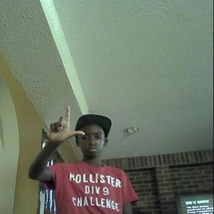 Pop Shxt (feat. tapdatbutton & b5)