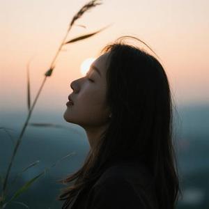 我不是伟人 (烟嗓版) (青晩 Remix)