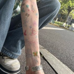 伤心