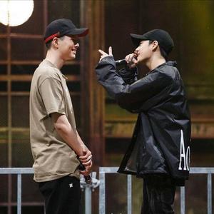 끝 (AND)（翻自 西出口）