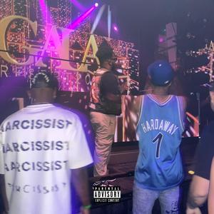 Notice Me (feat. Griff & Xaexani)