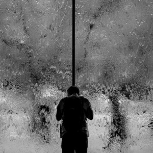 고독을 감내하는 일 holding on to loneliness