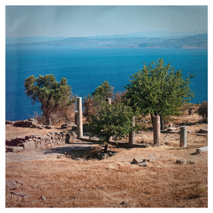 waiting for the tide