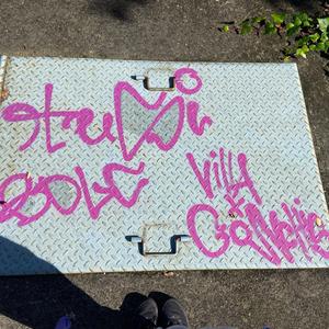 Tussi (feat. villa & losninosdelaconce)