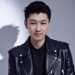 回声里的碎片-磊哥