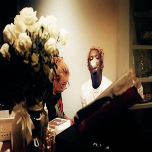 Love me like ur sailor