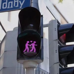 只想和你在一起