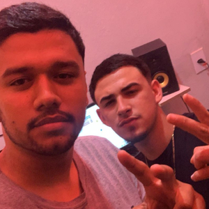 MT - LOUIS V, MENINA LINDA