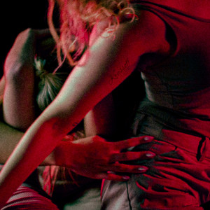 Holdgervingur Lauslætis / Imagine A Woman