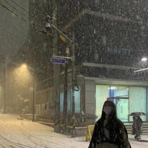 Don't Care (feat. FLOOP)