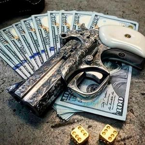 REVOLVER