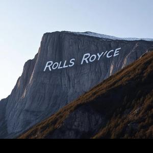 Rolls Royce (feat. 2 Play)