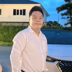 Neeg Laus Li Kuv