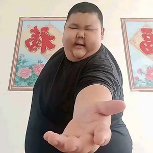 伤心男孩拯救地球