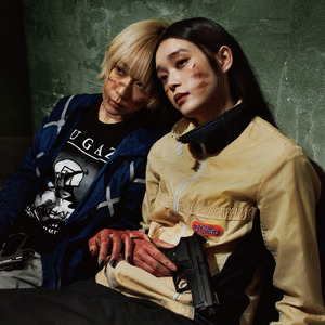 二人はフォーマル