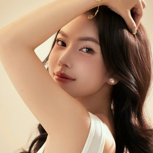 Tự Khóc Tự Đau (HM REMIX)