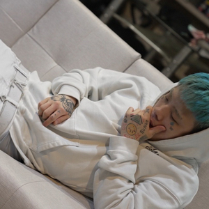 신촌 (feat. Lil Jackwan)