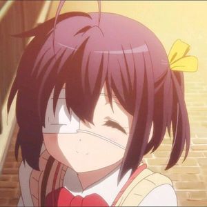 圆框眼镜倒映你的眼眸（prod.silence)