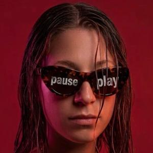 Pause & play