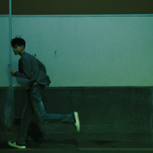 走在冷风中·2023