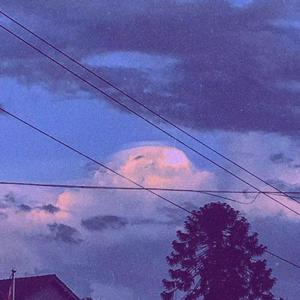 【free】"Runaway" melody trap beat