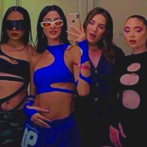 EveryBody Around Getting It (feat. BallHog Face)