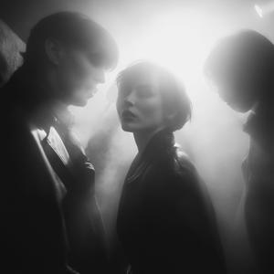 Yes sir I Can Boogie (in the dark)