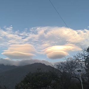 明月前身_85017576261240320_1766904519636.wav