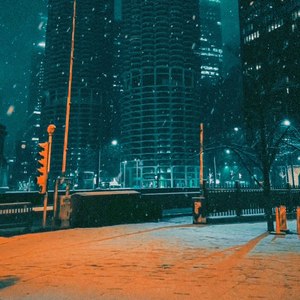 МОМЕНТАМИ