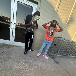 YKWIM (feat. Luhpoppaonline)