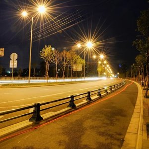 想靠近又想忘记